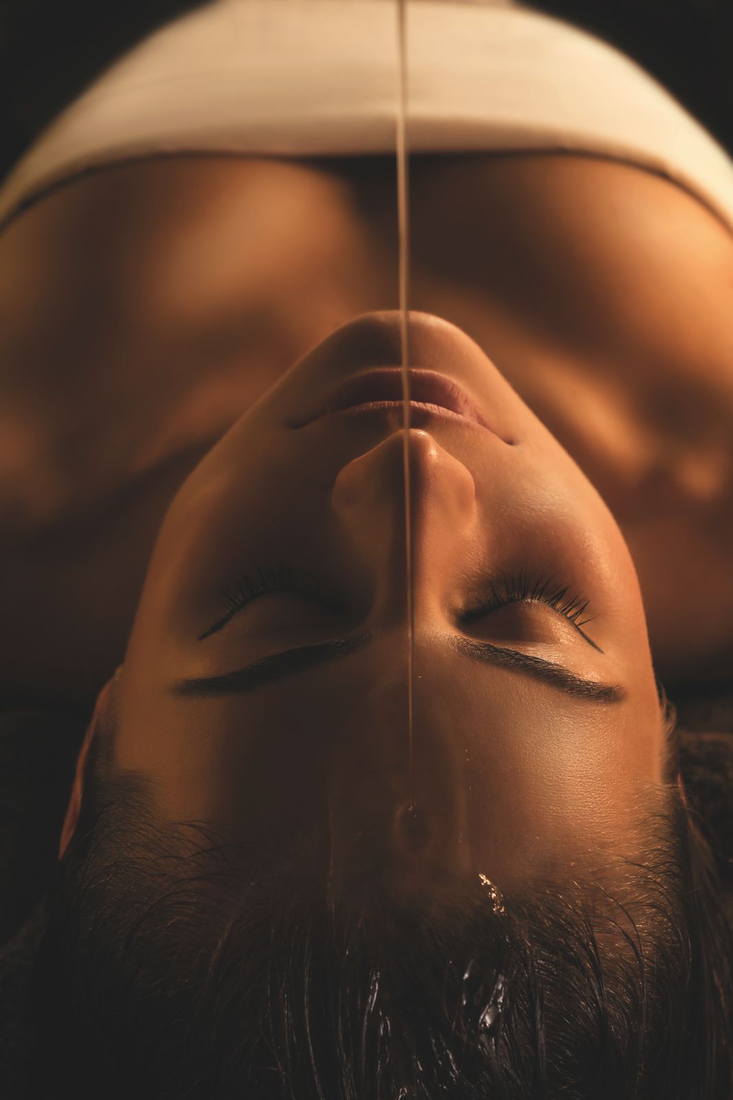 Experiencia Shirodhara del Programa Tercer Ojo